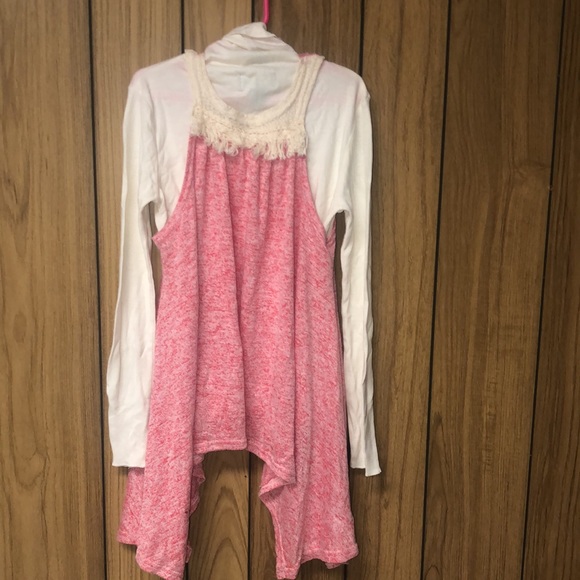 Two pieces - Picture 2 of 2